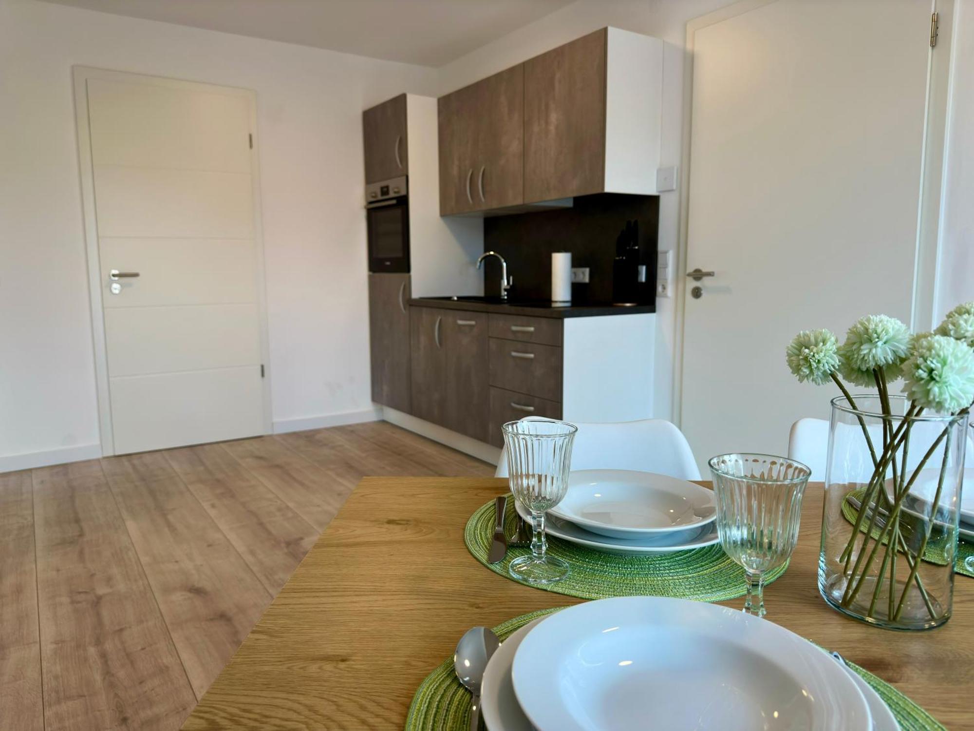 Zentrale Wohnung 5 - Kostenloser Parkplatz - Hdz - Bali Therme - Gop Бад-Ейнгаузен Екстер'єр фото