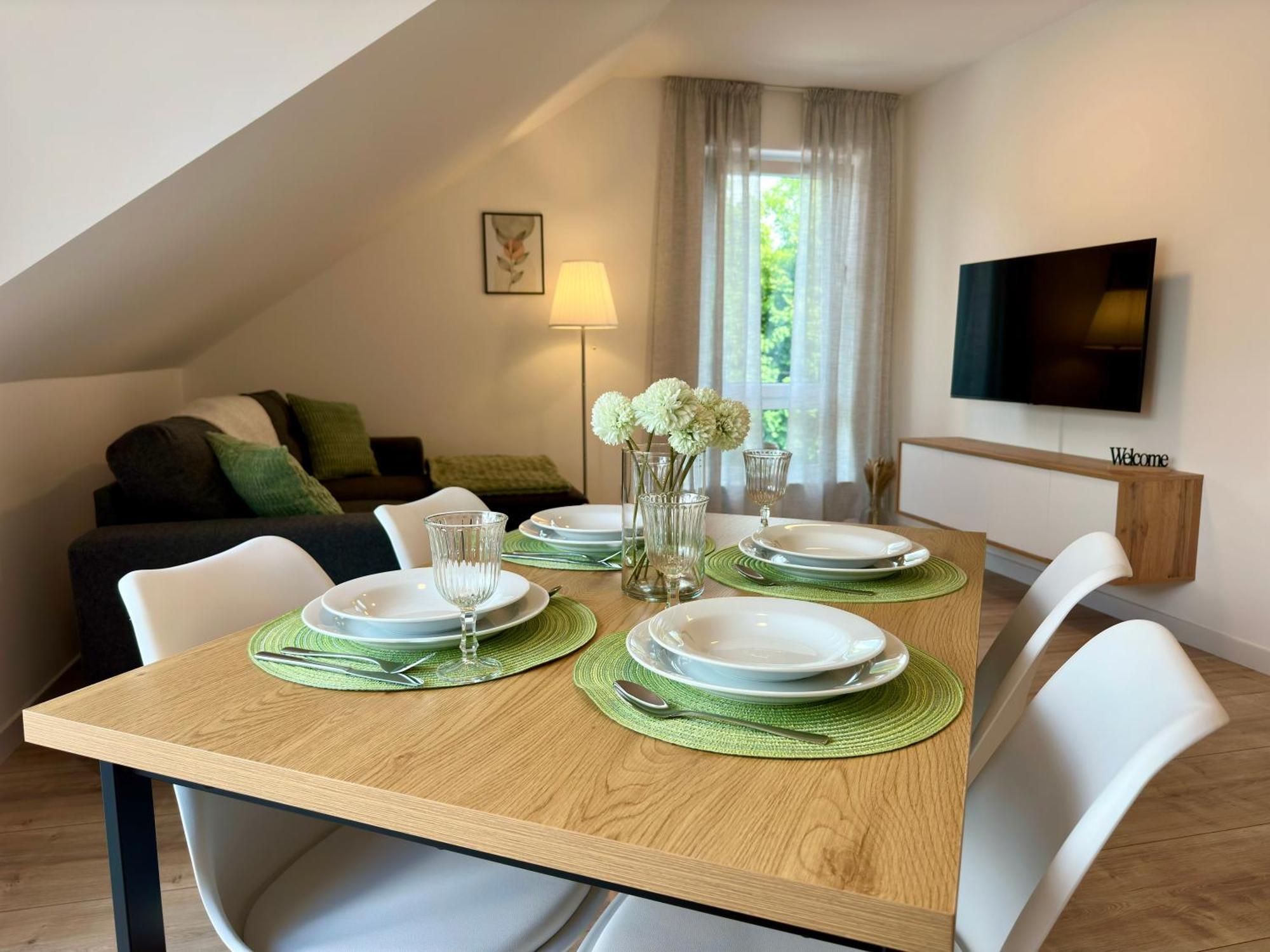 Zentrale Wohnung 5 - Kostenloser Parkplatz - Hdz - Bali Therme - Gop Бад-Ейнгаузен Екстер'єр фото